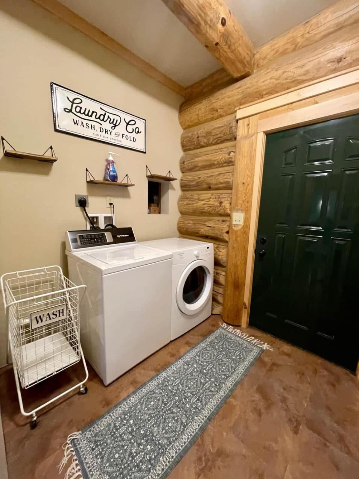 Stunning Log Cabin Getaway At The Hannu Haus ไอรอนวูด ภายนอก รูปภาพ